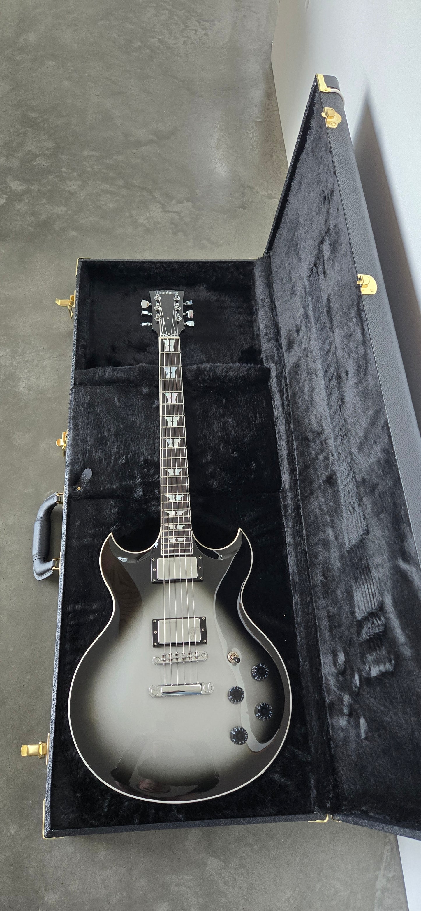 Woodbine Custom Shop Warlord