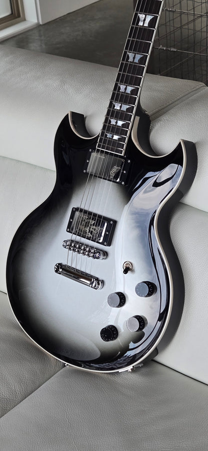 Woodbine Custom Shop Warlord